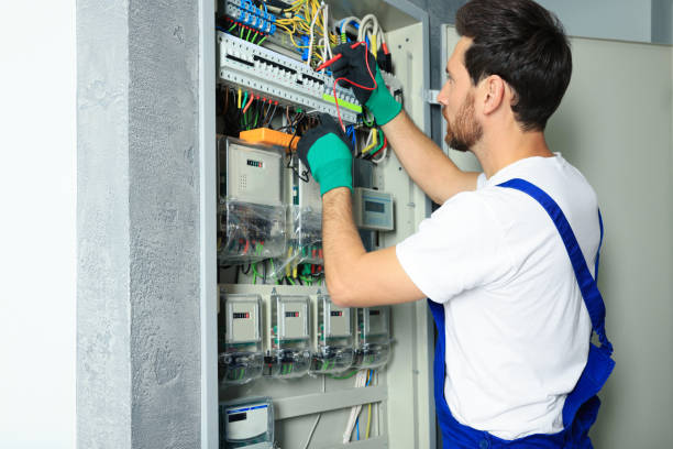 Best Licensed Electrician  in Choudrant, LA